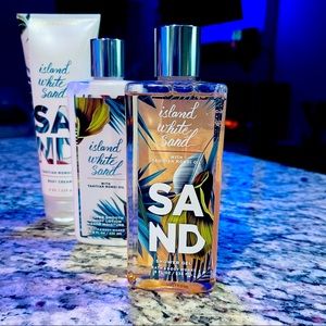 RARE Bath & Body Works Island White Sand FREE SG